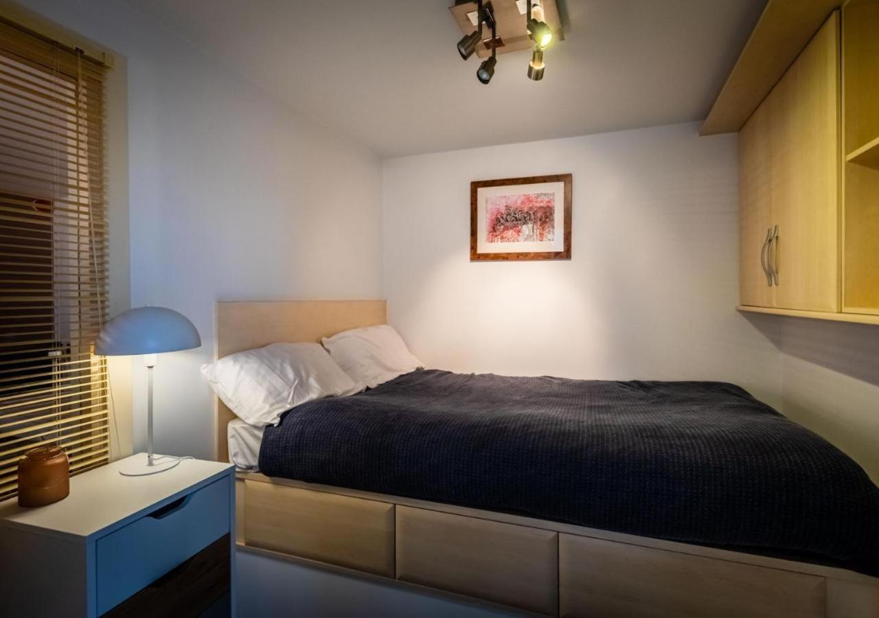 Lux Duplex Apartment 19Th Century Chapel Wakefield Centre المظهر الخارجي الصورة